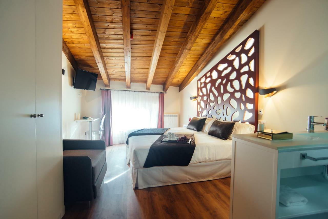 Hotel Rural Pinares De Soria Molinos de Duero Eksteriør billede
